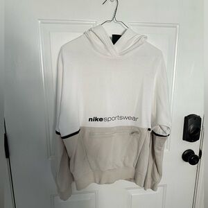 Nike sweatshirt